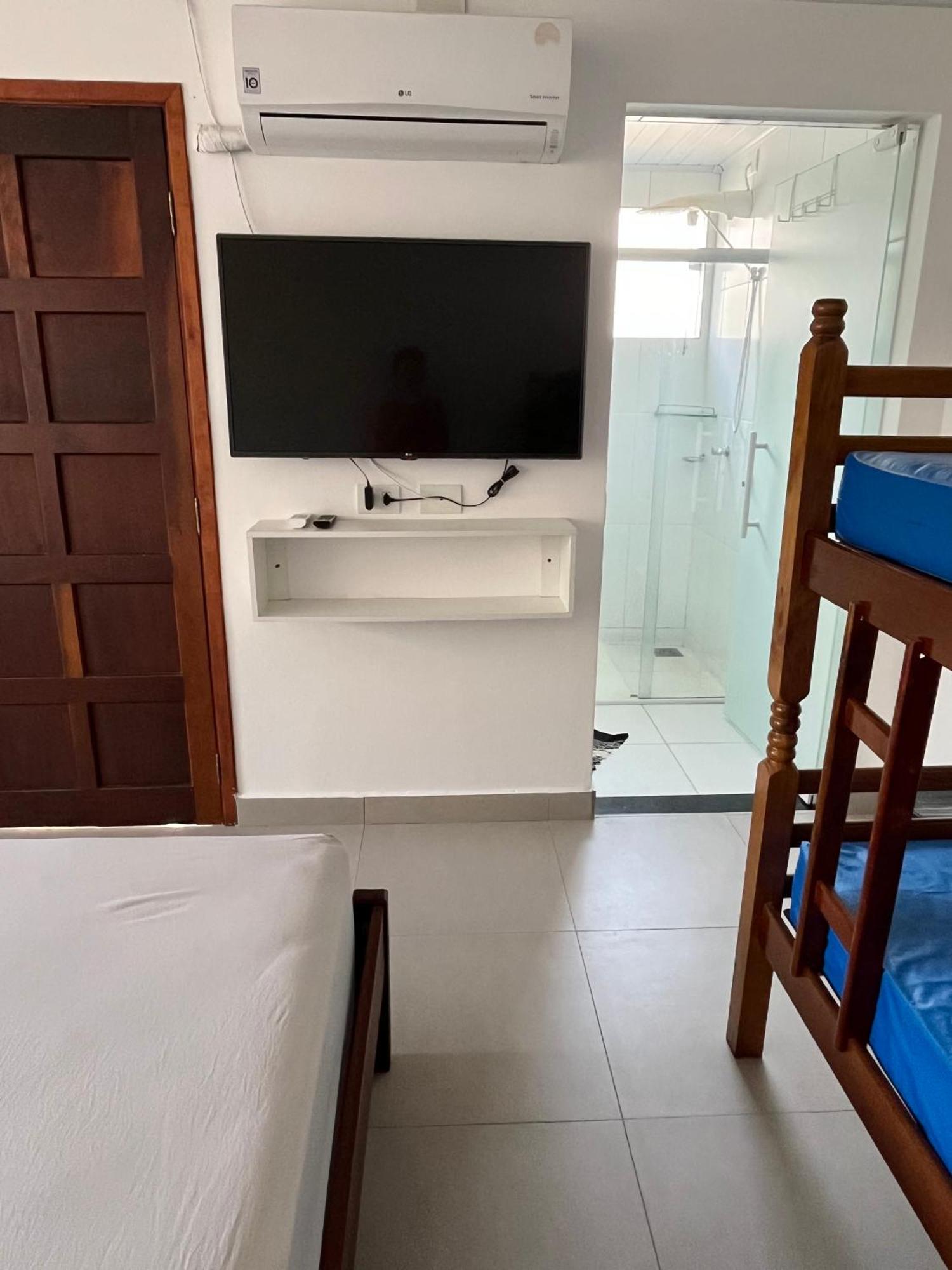 Suite Com Ar Condicionado E Wi-Fi Ubatuba Esterno foto